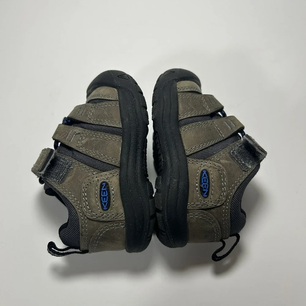 KEEN Newport Shoe Infant 4 Brown‎ Leather Hiking Shoes Kids Hook Loop